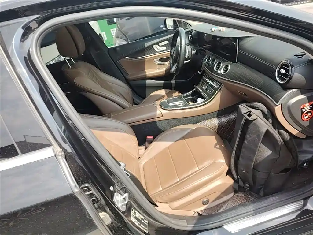 Mercedes-Benz E-Class 2019 E 300 L Sport Fashion фото 25