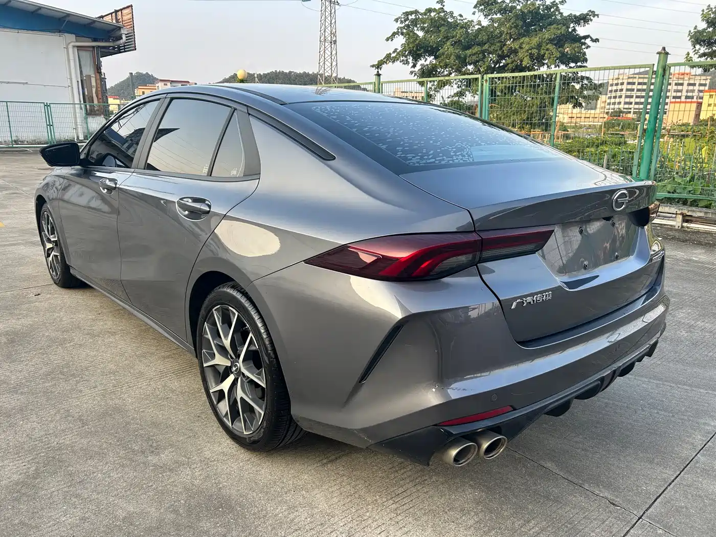 GAC Trumpchi Trumpchi Emkoo 2022 2022 270T DCT J16 R-style Track Edition
