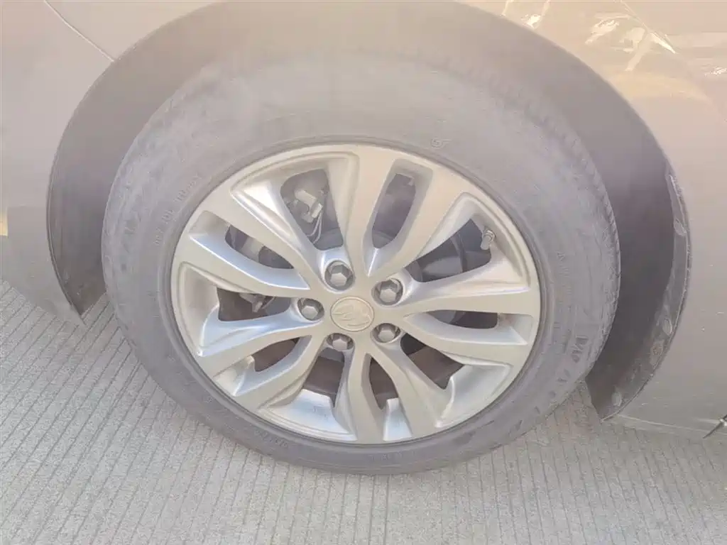 Buick Excelle 2021 Exemplar 1.5L Auto Elite фото 23