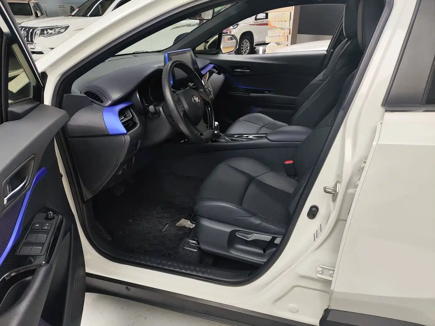 Toyota IZOA 2018 2.0L Speed Edition China VI фото 4