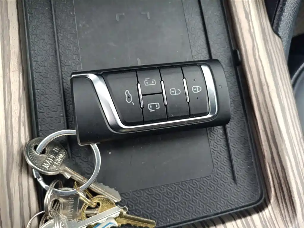 GAC Trumpchi Trumpchi M8 2020 Pilot 390T Ultimate Edition фото 12