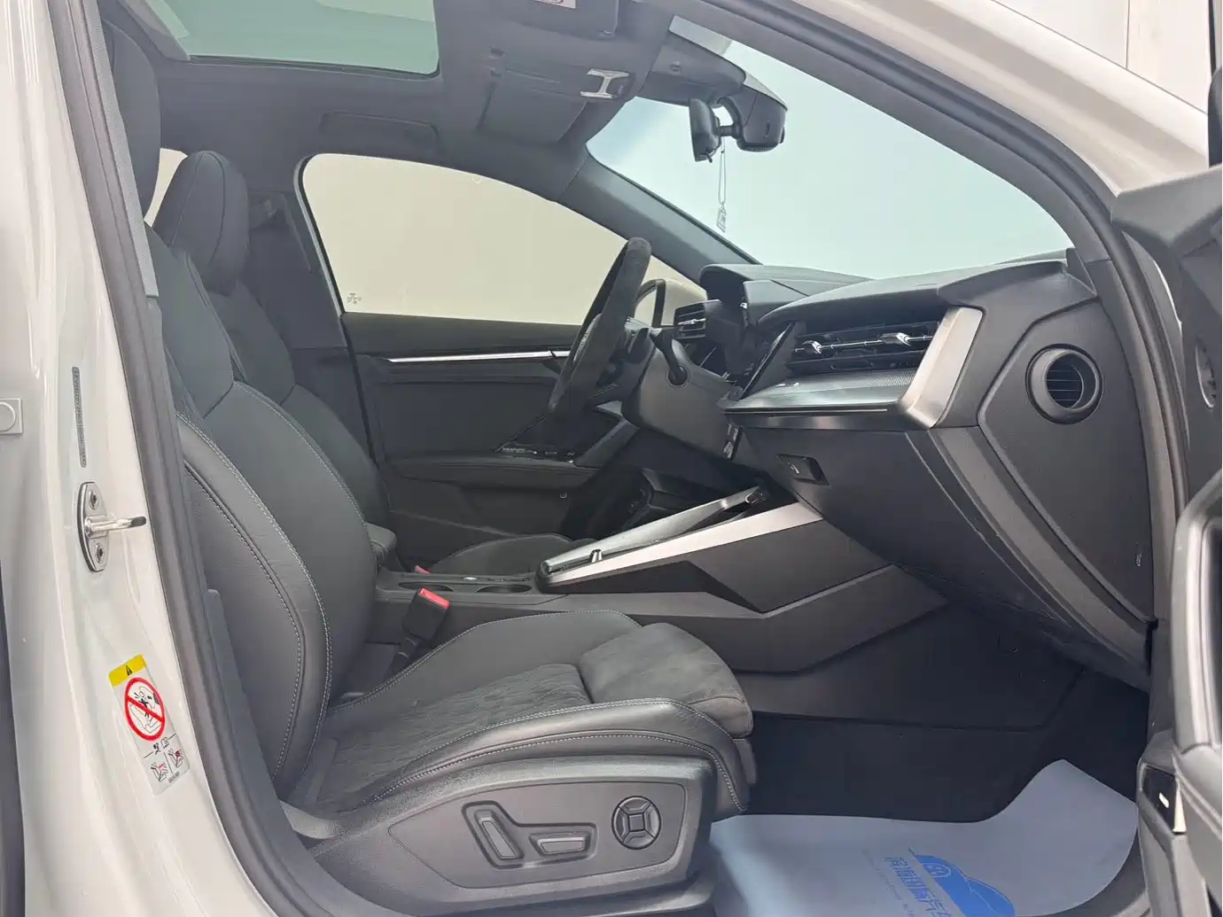 Audi A3 2021 Sportback 35 TFSI Luxury Sport фото 13