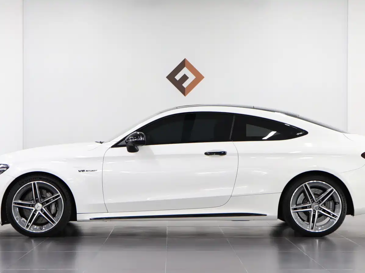 Mercedes-Benz C-Class AMG 2019 AMG C 63 Coupe фото 7