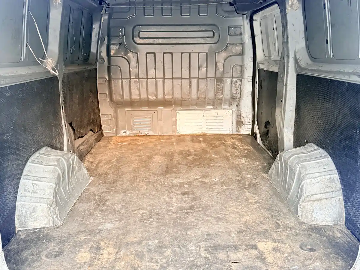 Photo 9 - Maxus Dana V1