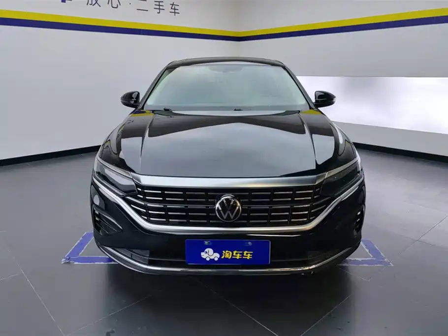 Volkswagen Passat 2022 330TSI Elite Edition фото 2