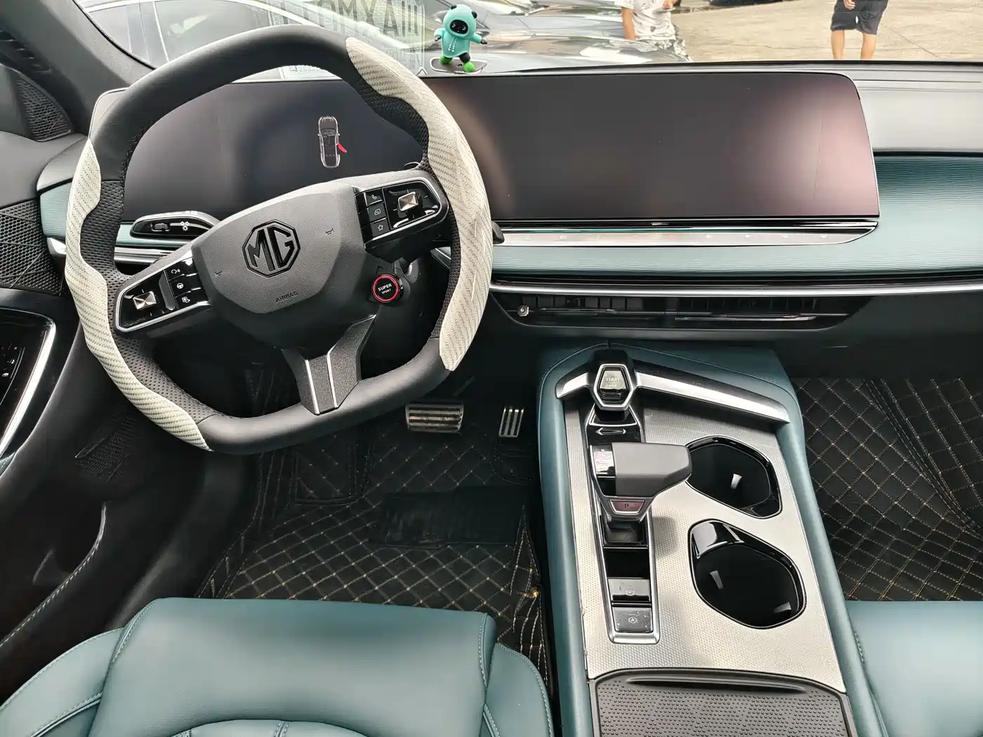 Фото 4 - MG MG7