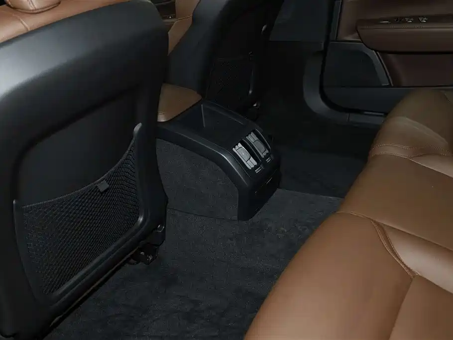 Volvo S90 2025 2025 B5 Zhiyi Luxury Edition