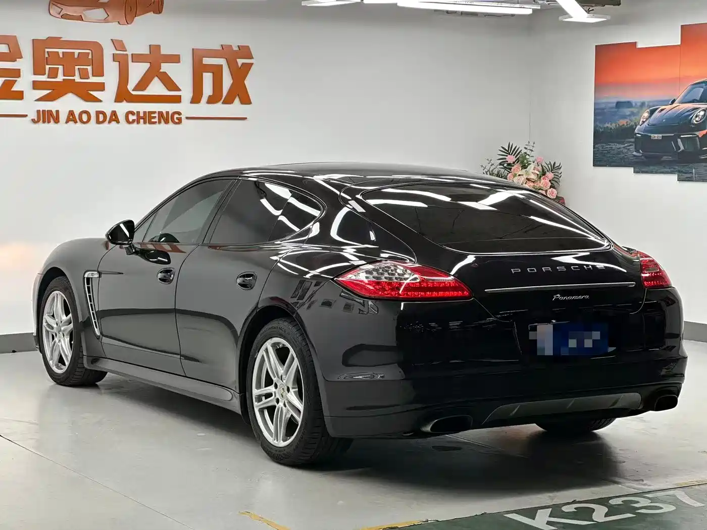 Porsche Panamera 2013 Panamera Platinum Edition 3.6L фото 6
