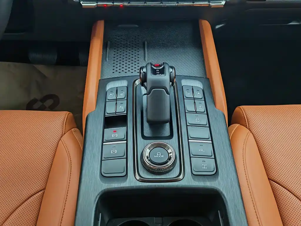 Photo 13 - Haval H9