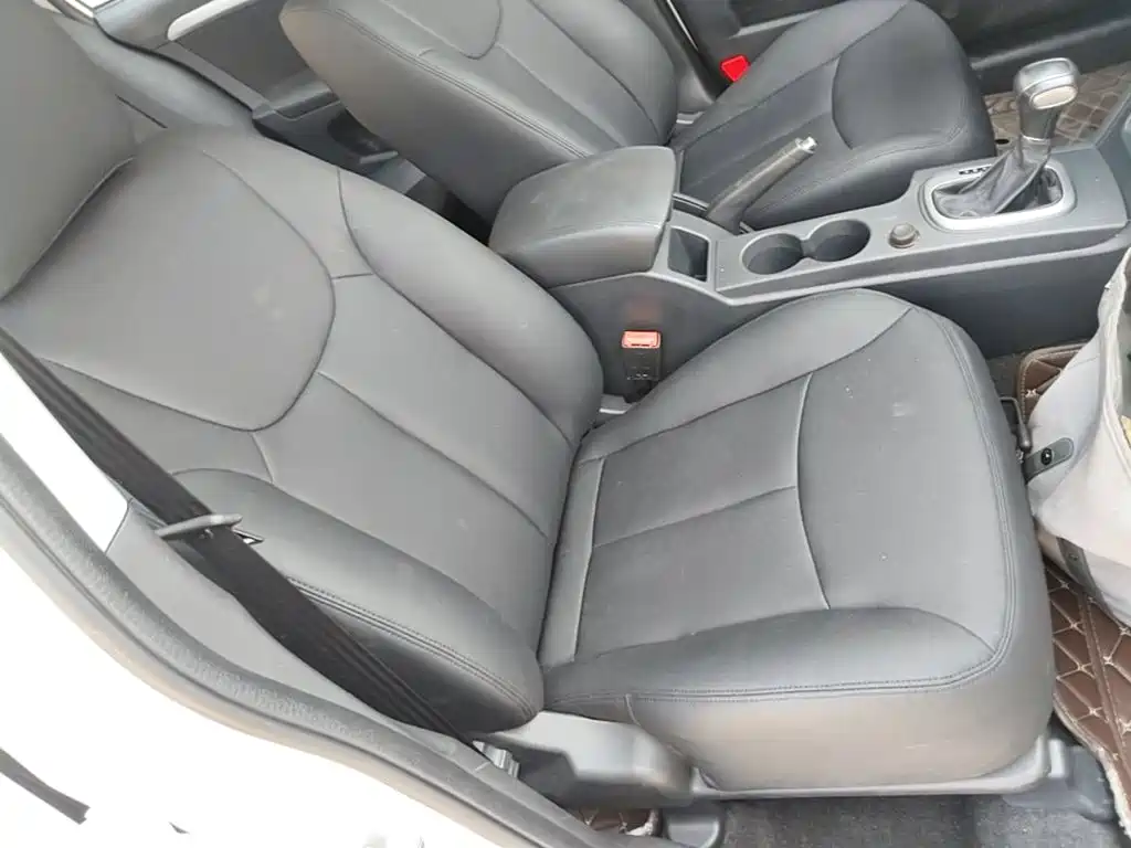 Roewe 350 2017 2015 Model 1.5L Automatic Luxury Sunroof Edition