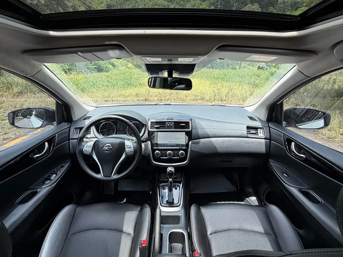 Nissan Tiida, миниатюра 5