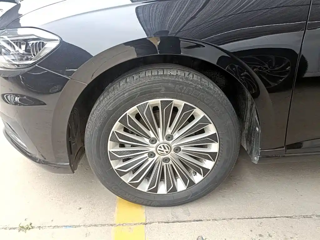 Volkswagen Lavida 2019 1.5L Automatic Comfort Edition China VI фото 23