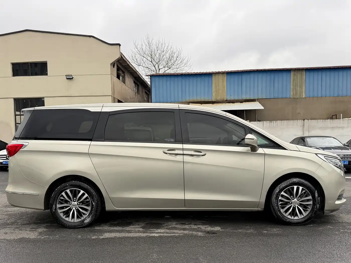Buick GL8 2018 ES 28T Luxury Type China VI фото 6