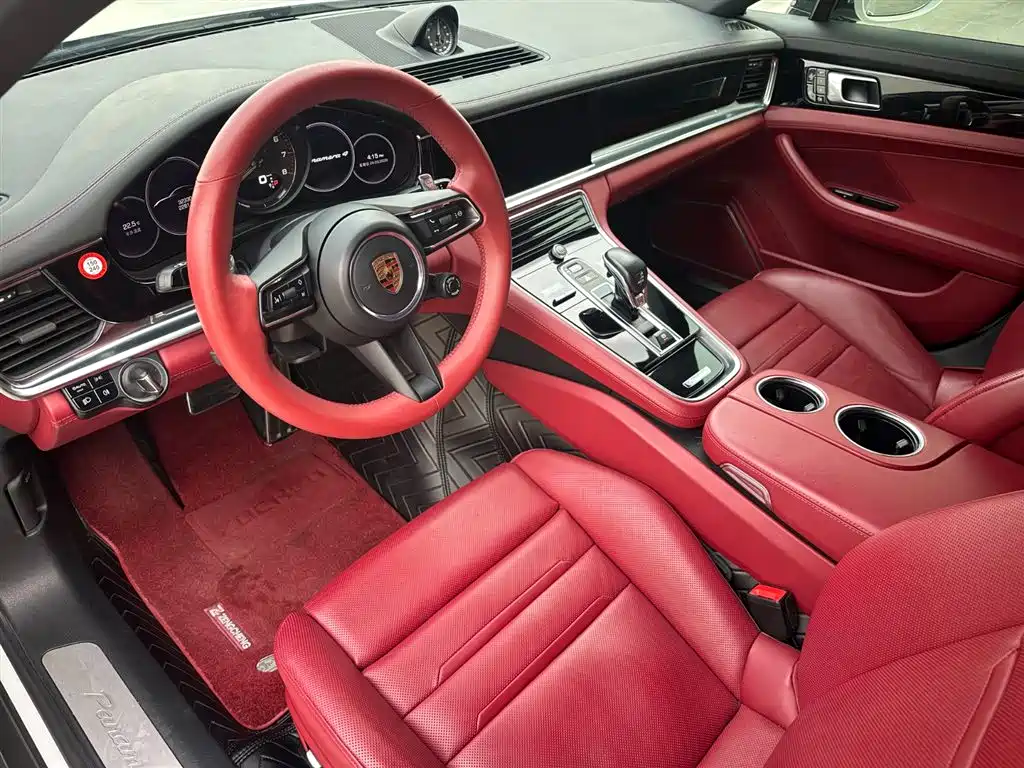 PORSCHE PANAMERA NEW ENERGY