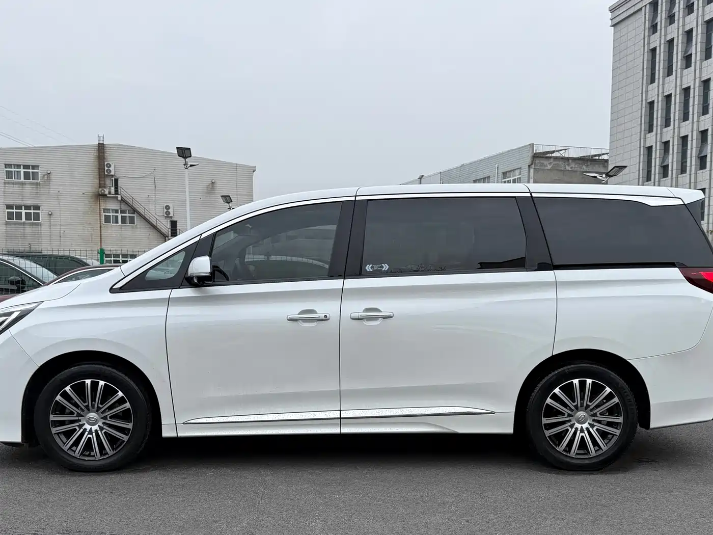 GAC Trumpchi Trumpchi M8 2023 Leading Series 390T Prestige Edition фото 18