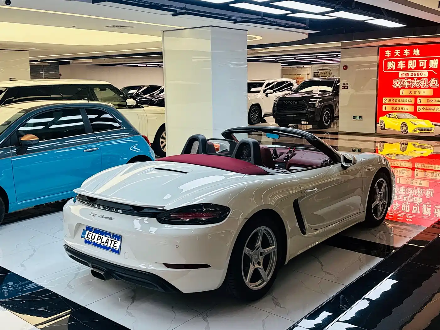 Porsche 718 2018 Boxster 2.0T фото 5