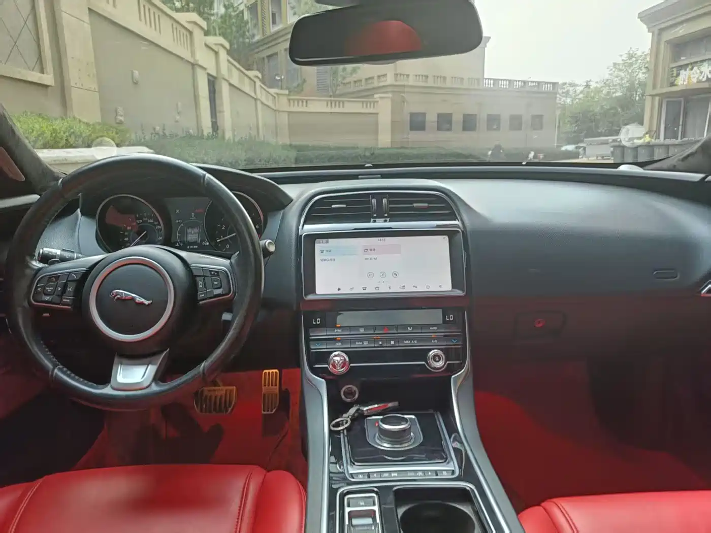 Jaguar XEL 2019 2.0T 200PS Elite фото 9