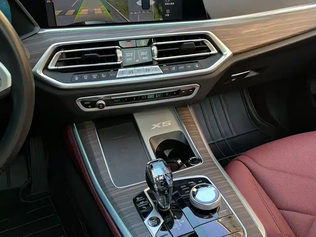 BMW X5 2022 Facelift xDrive 40Li M Sport Package фото 16