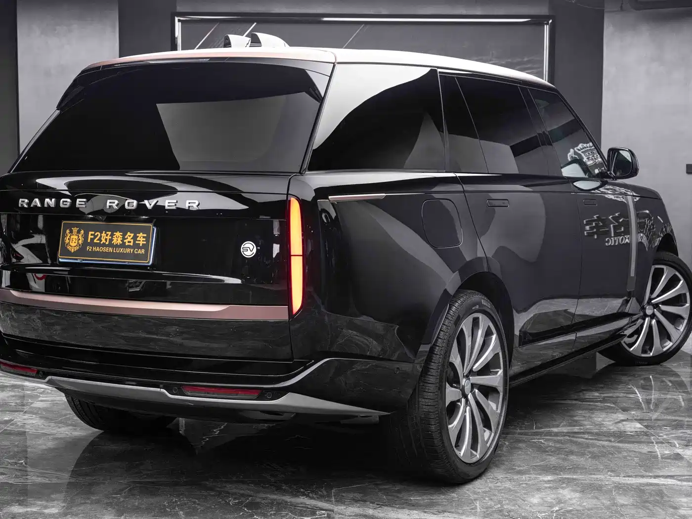 Land Rover Range Rover 2025 2025 3.0 L6 400PS Genesis Extended Wheelbase