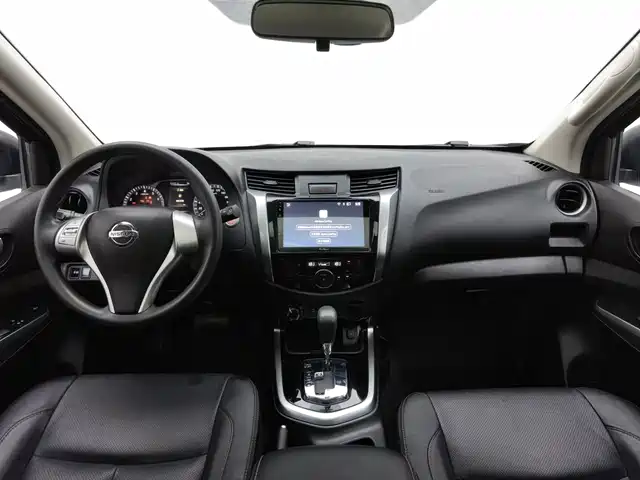 Nissan Terra 2020 2.5L XL Upper 4WD Automatic Luxury Edition — фото 5