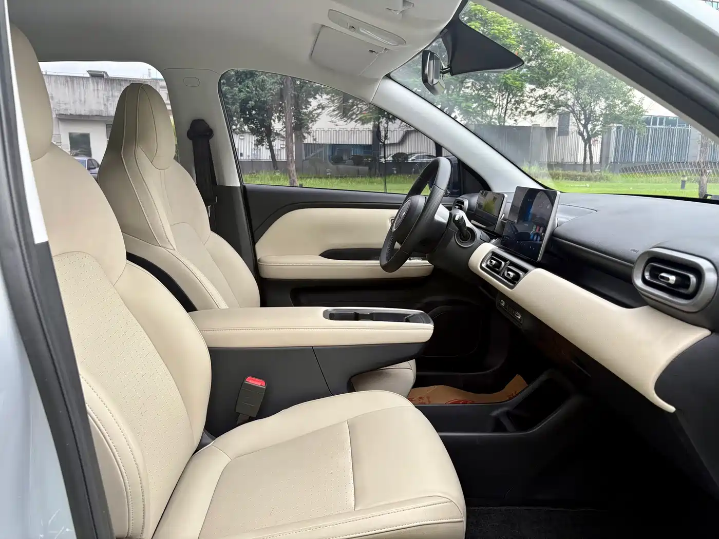 Wuling Motors Wuling Binguo PLUS 2026 2024 Model 330km 5-Seater