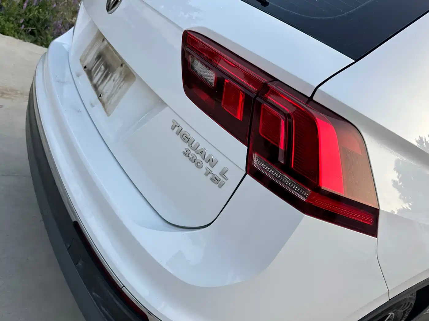 Volkswagen Tiguan L 2017 330TSI Automatic 2WD Luxury Edition фото 19