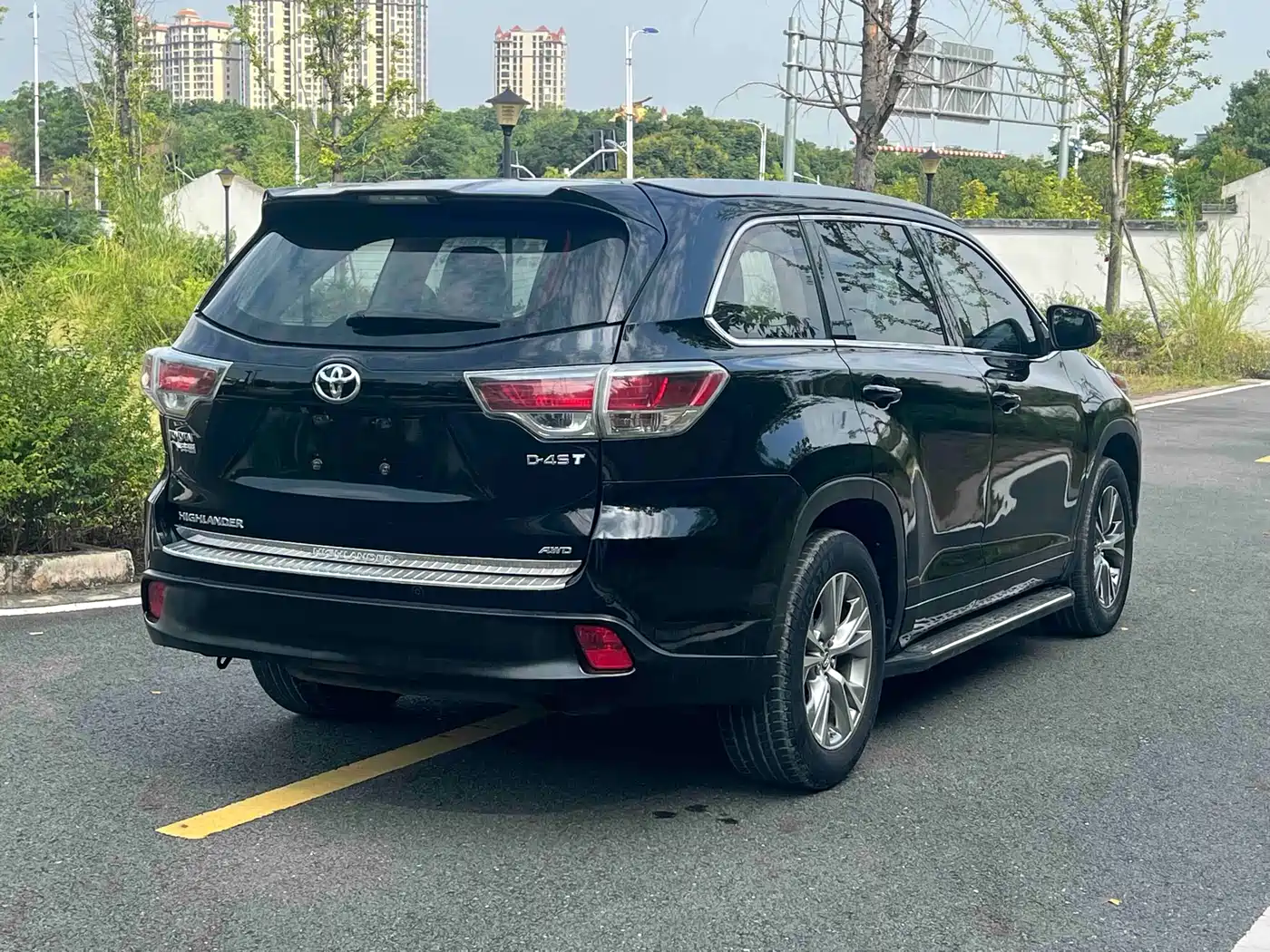 Photo 6 - Toyota Highlander