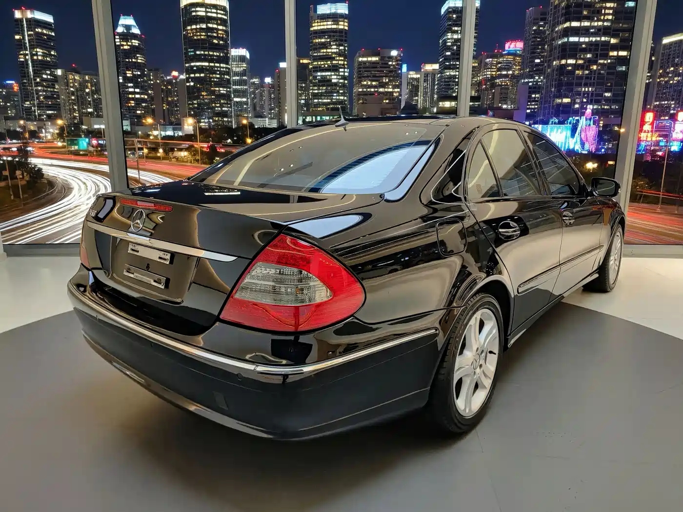 Mercedes-Benz E-Class 2007 E 350 Fashion фото 6