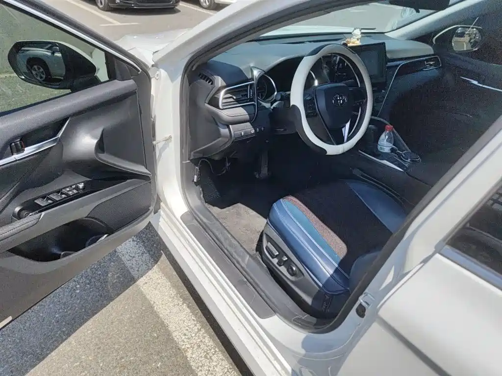 Toyota Camry 2022 2.0GVP Leading Edition фото 13