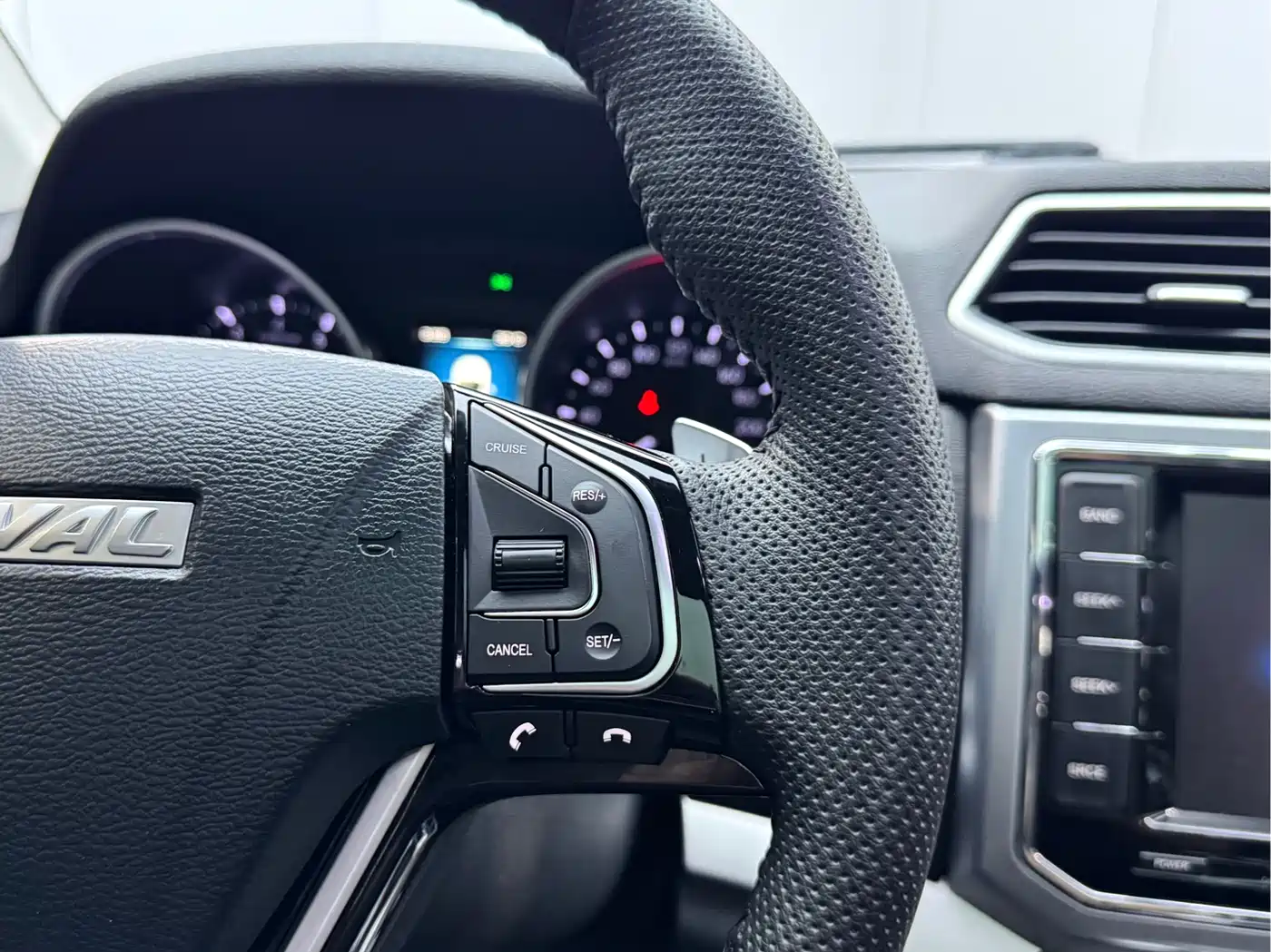 Haval H6 Coupe 2017 Blue Label 2.0T Automatic 2WD Elite фото 19
