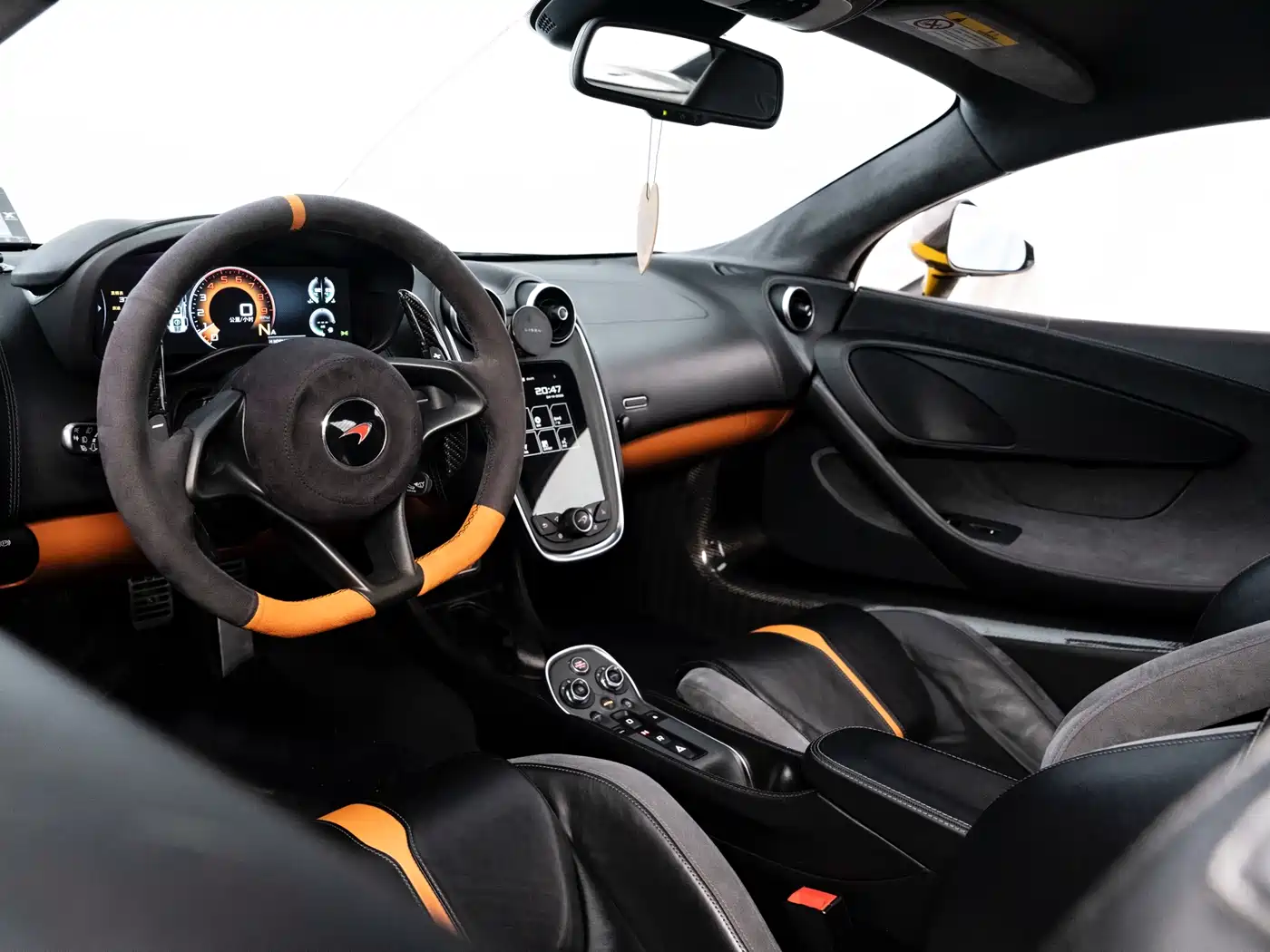 McLaren 570 2019 570S 3.8T Coupe фото 21