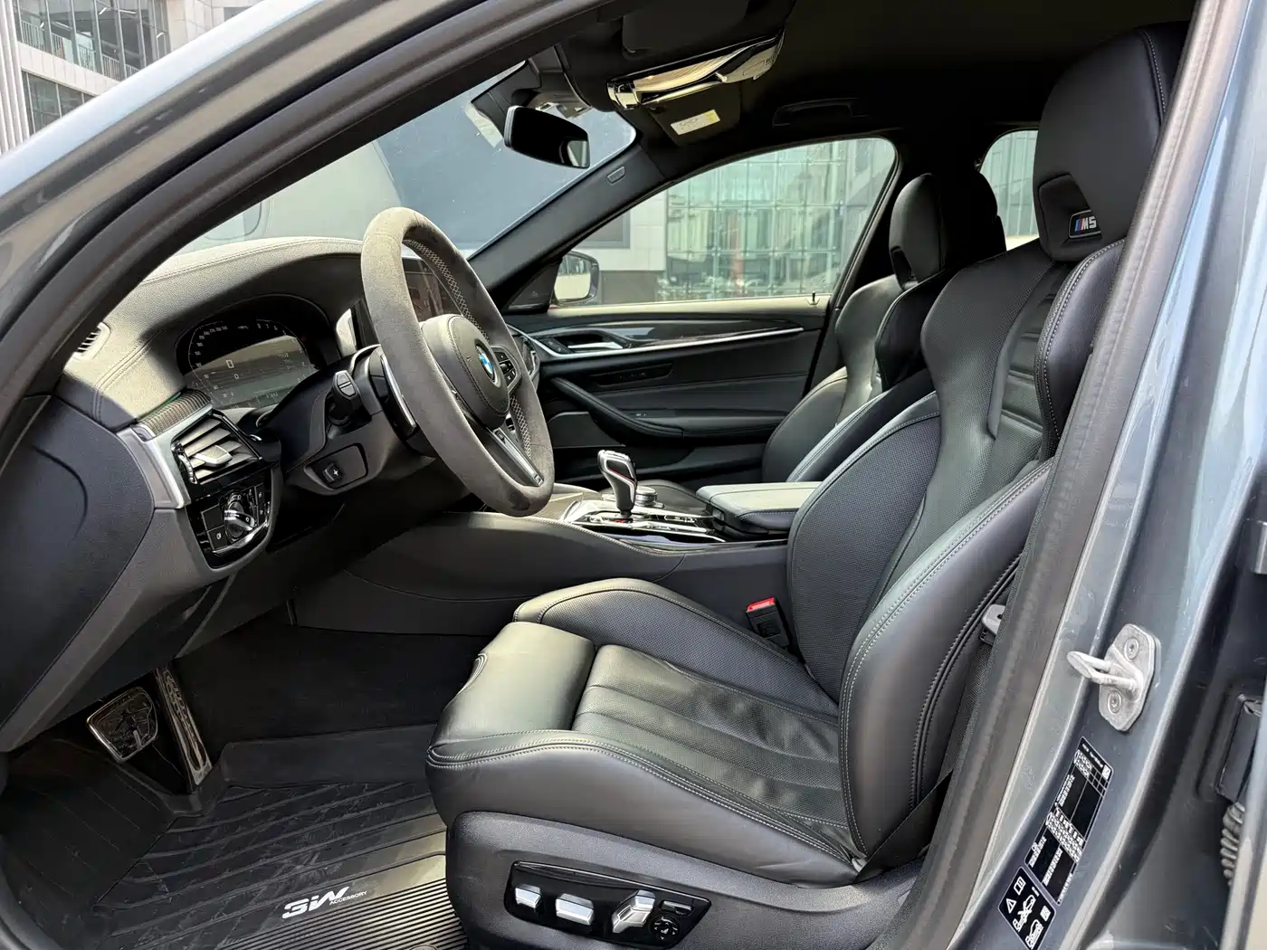 BMW M5 2021 M5 фото 11