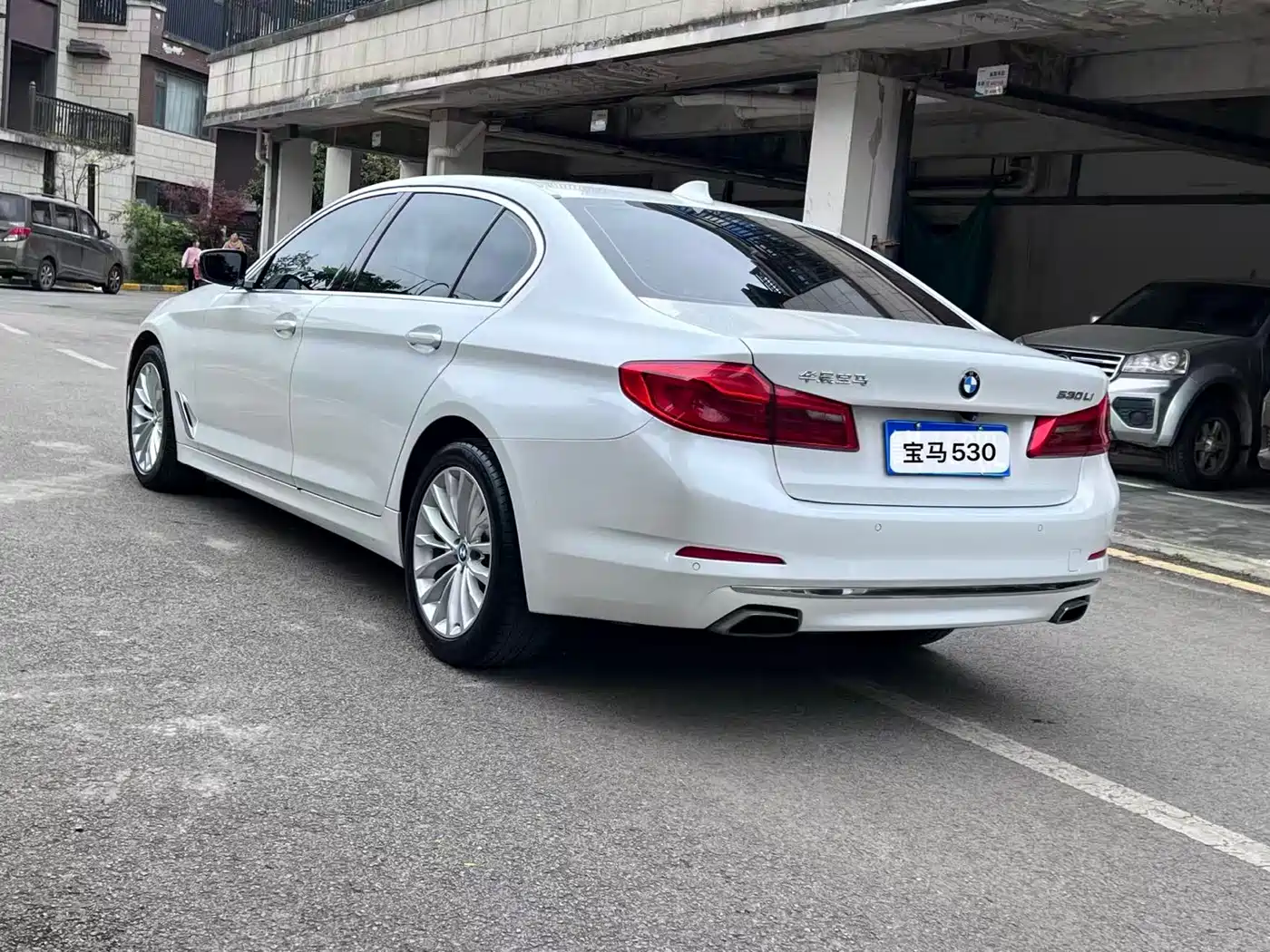 BMW 5 Series 2020 530Li Leading Luxury Package фото 7
