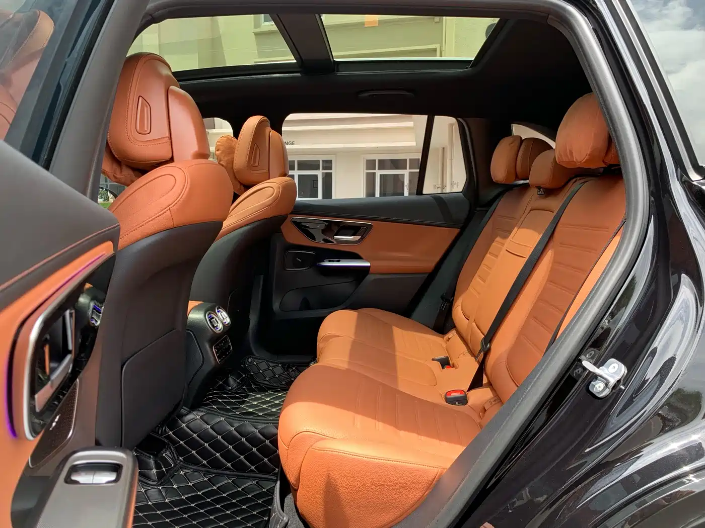 Mercedes-Benz GLC 2024 GLC 300 L 4MATIC Dynamic 5-seater фото 15