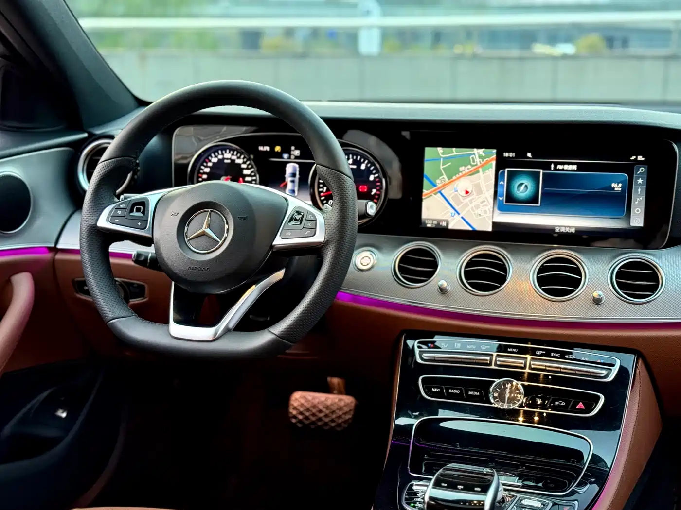 Mercedes-Benz E-Class 2017 Facelift E 200 Sport 4MATIC фото 9