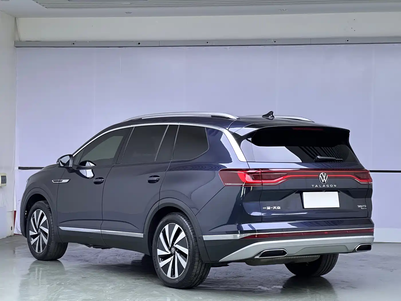 Volkswagen Talagon 2022 380TSI 4WD Luxury Premium Pro Edition 7-Seater фото 4