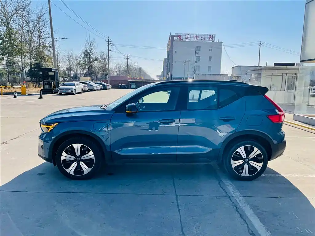 VOLVO XC40 NEW ENERGY