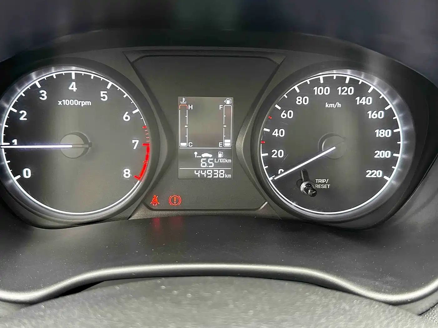 Hyundai Verna 2020 1.4L Manual GL Renewal Edition фото 6