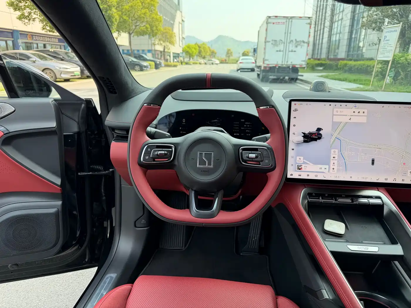 ZEEKR EXTREME KRYPTON 007GT