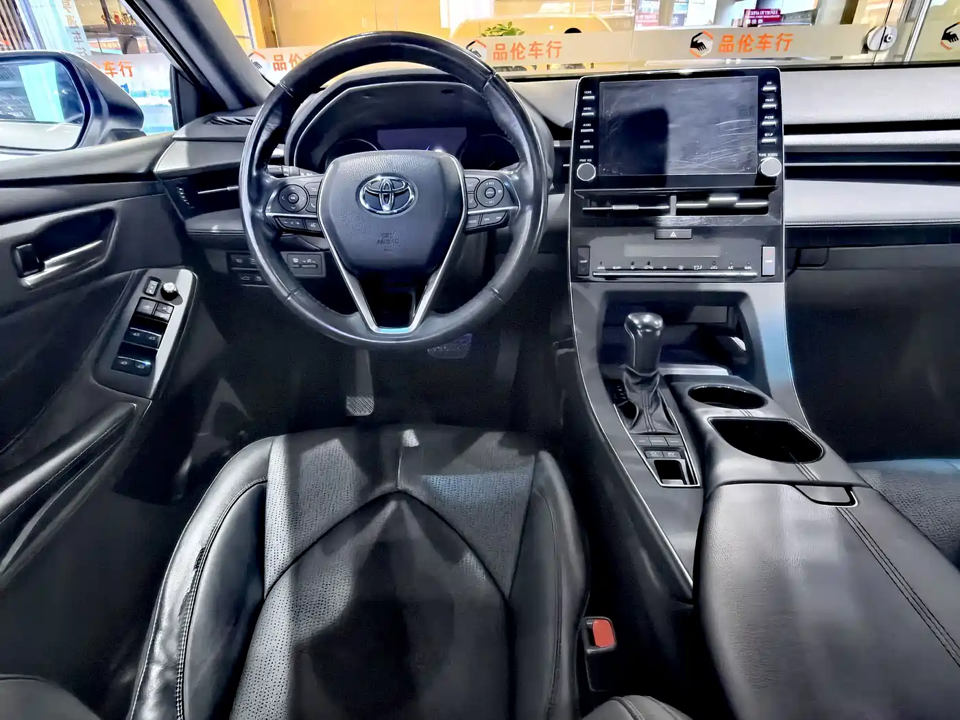 Toyota Avalon 2020 2019 Hybrid 2.5L Luxury Edition China V