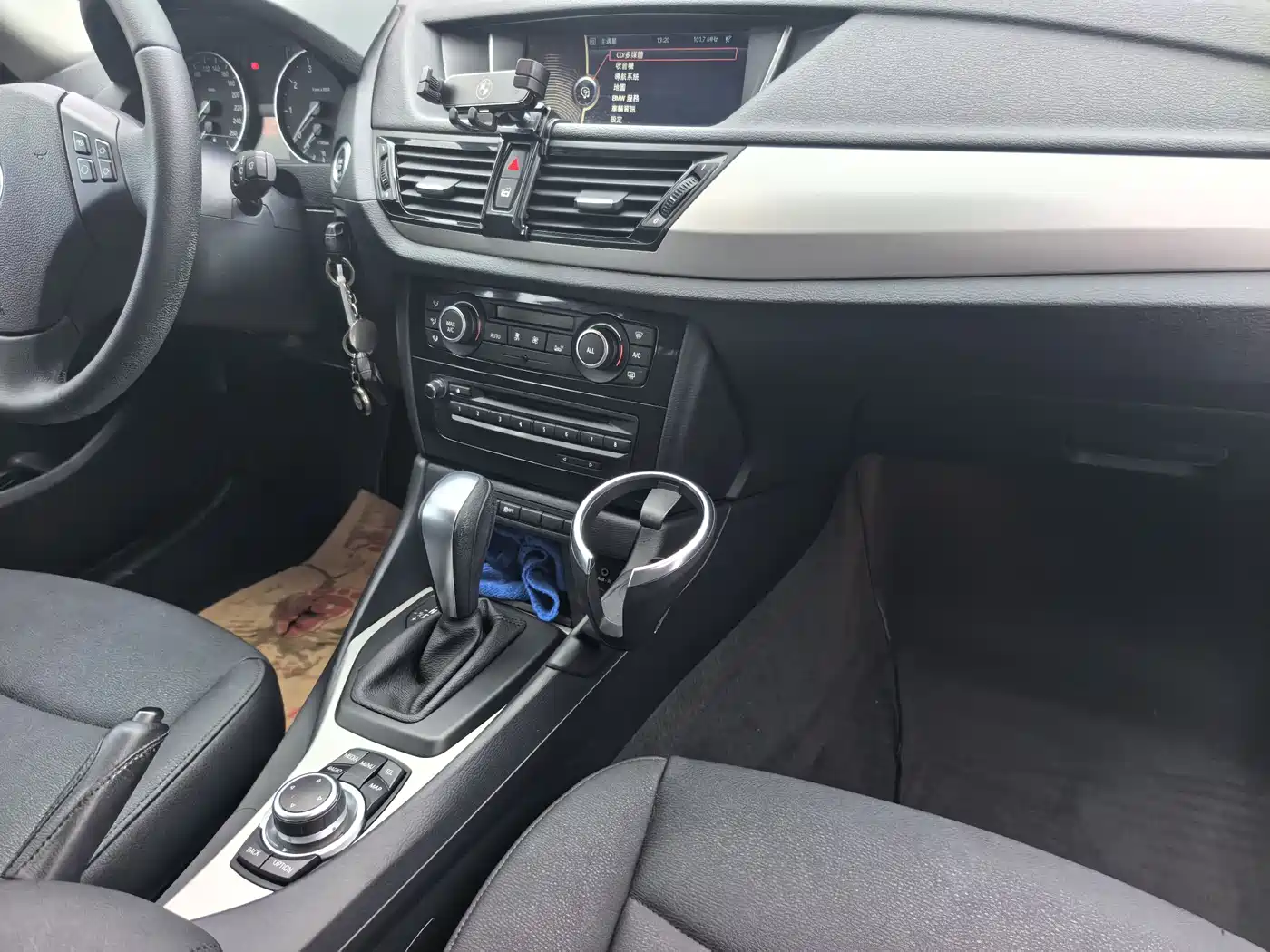 BMW X1 (Import) 2012 sDrive18i Luxury фото 20