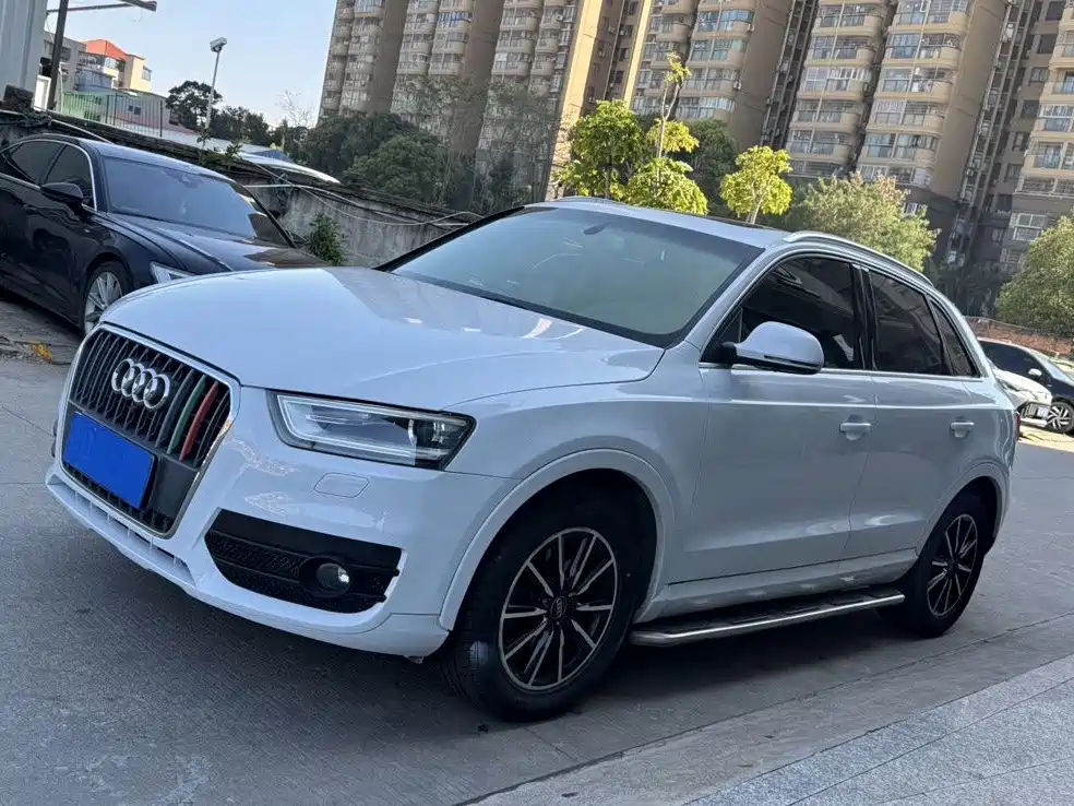 Фото 1 - Audi Q3