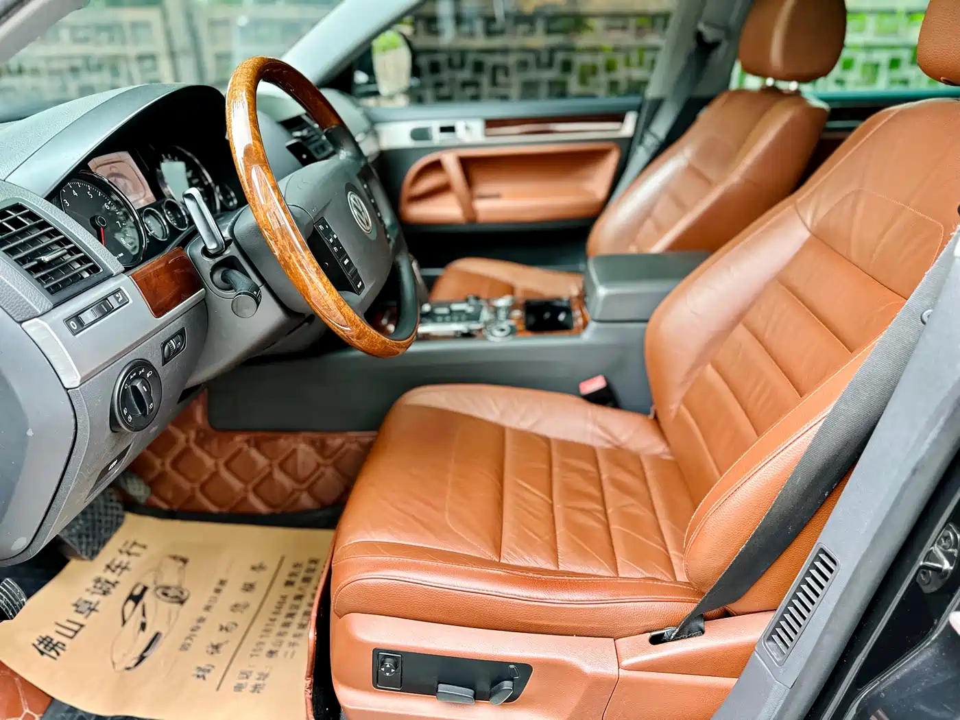 Volkswagen Touareg 2010 3.6 Limited Top Edition фото 11