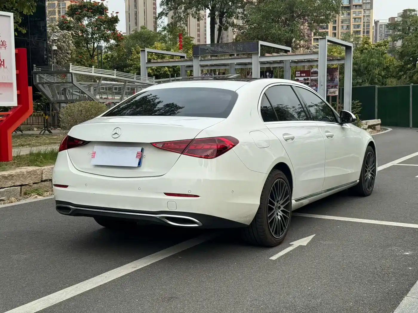 MERCEDES-BENZ C CLASS