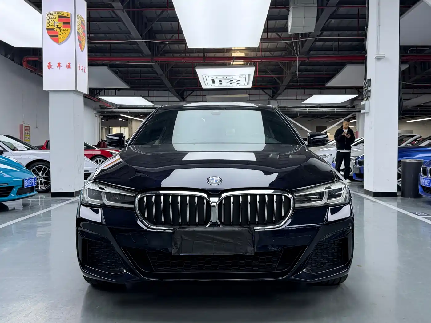 BMW 5 Series 2021 525Li M Sport Package фото 2