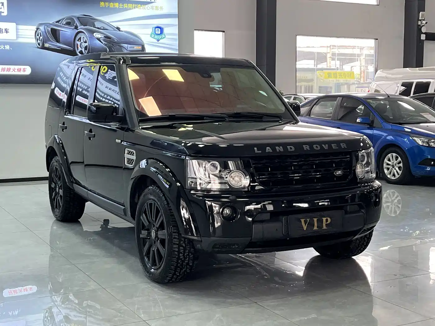 Land Rover Discovery 2012 3.0 SDV6 HSE Diesel фото 2