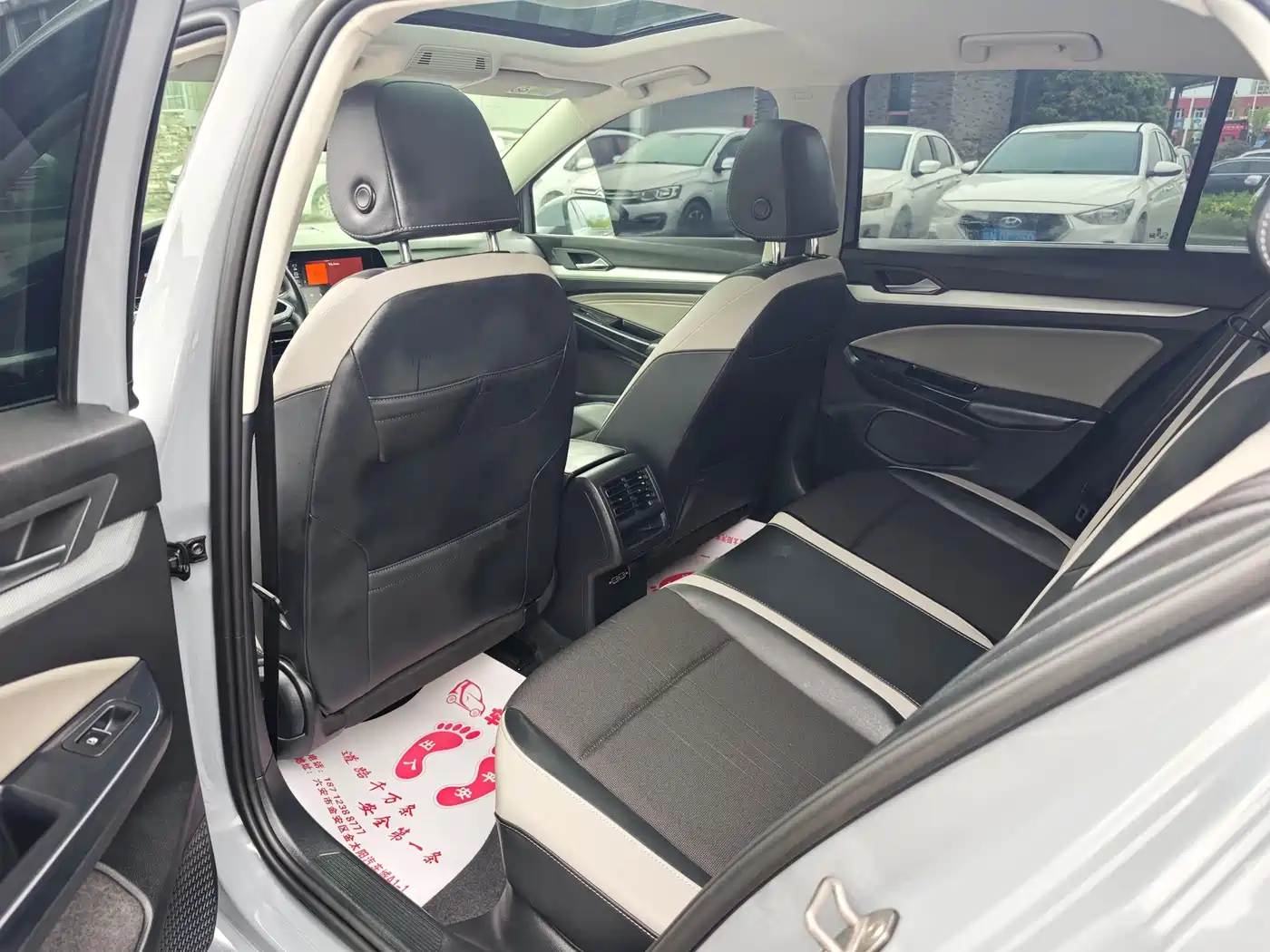 Volkswagen Golf 2023 280TSI DSG Pro фото 9