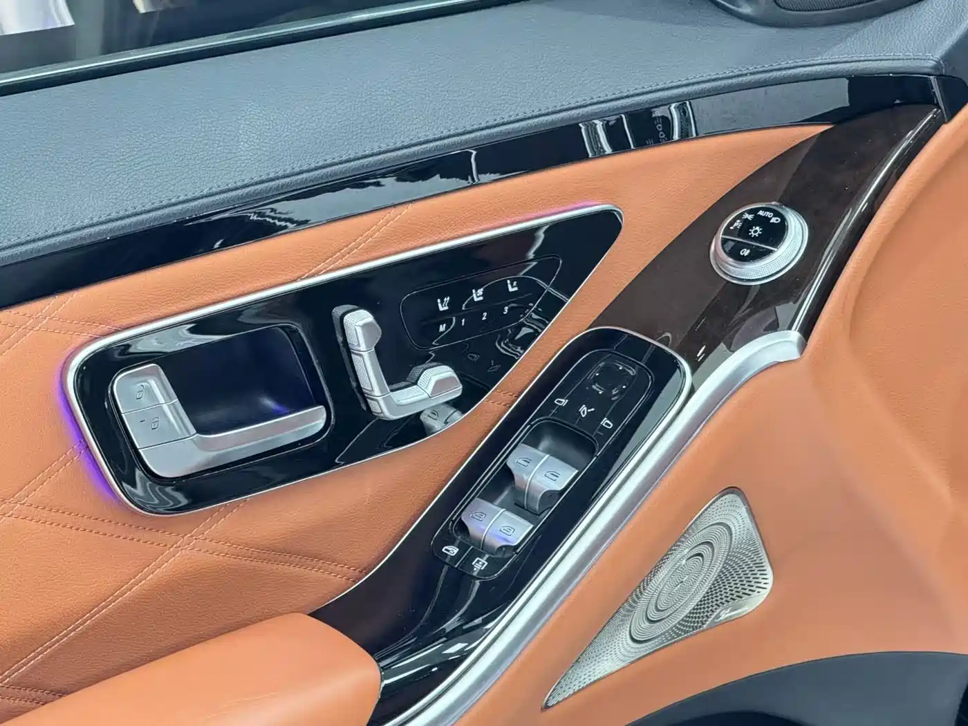 Mercedes-Benz Maybach S-Class 2023 S 480 4MATIC фото 3