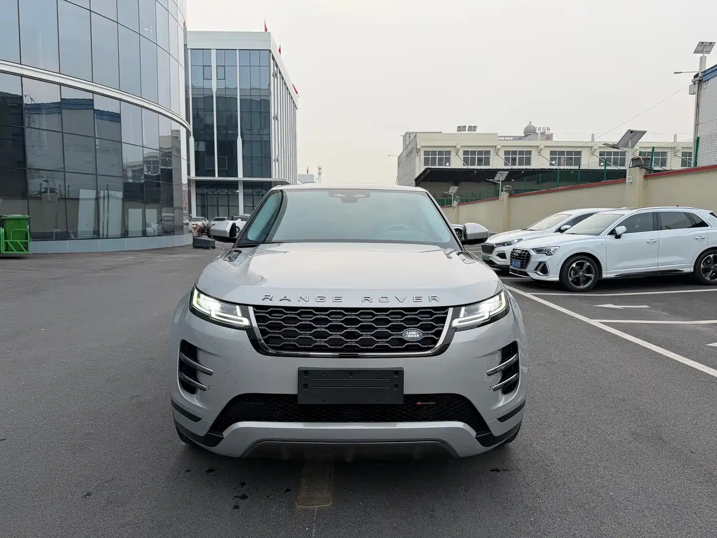 Land Rover Range Rover Evoque 2023 Range Rover Evoque L 249PS Luxury Edition