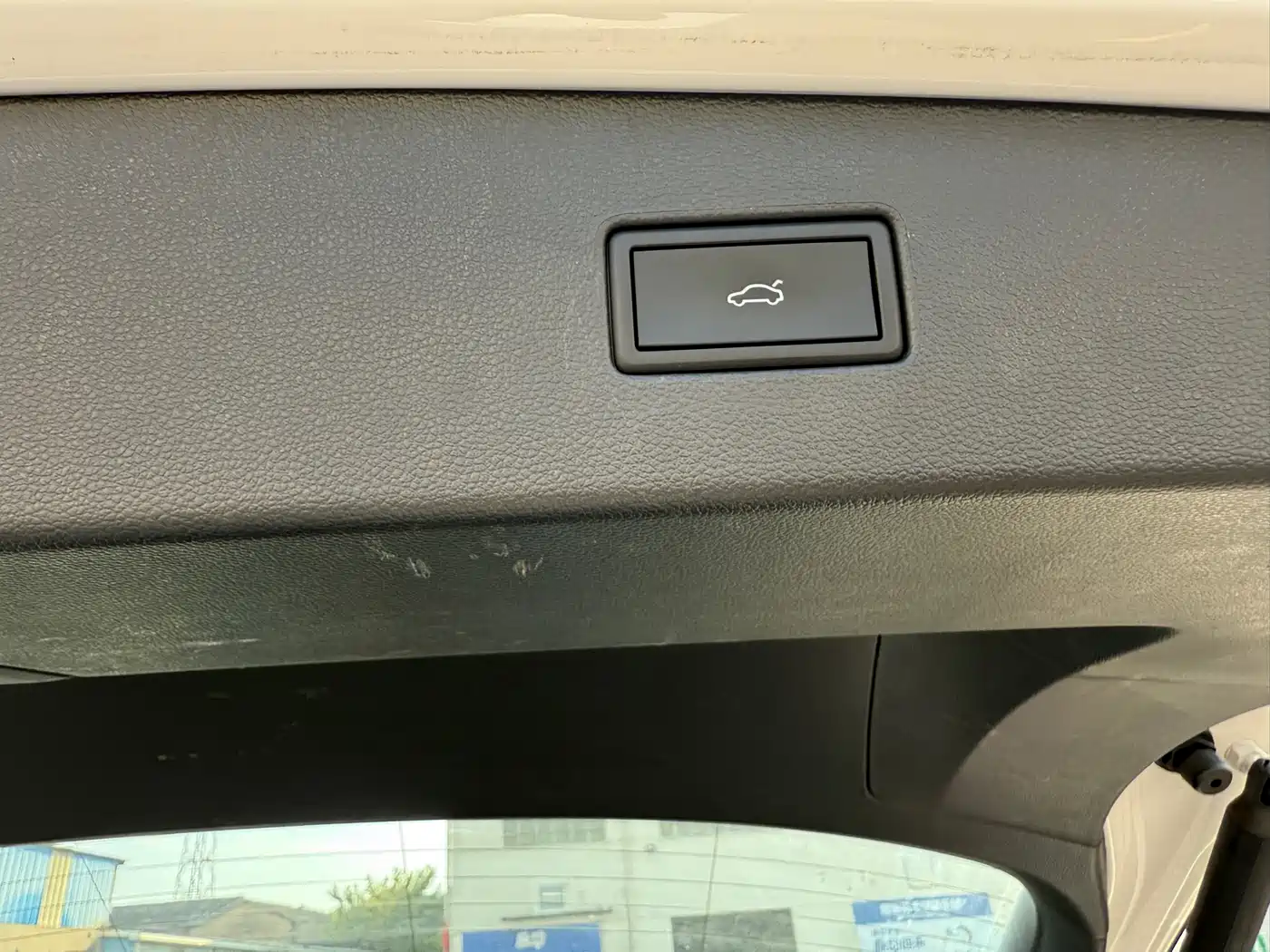 Volkswagen Tiguan L 2022 380TSI Automatic 4WD R-Line Flagship 7-Seater фото 29